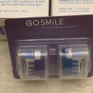 GoSmile professional teeth whitening gel